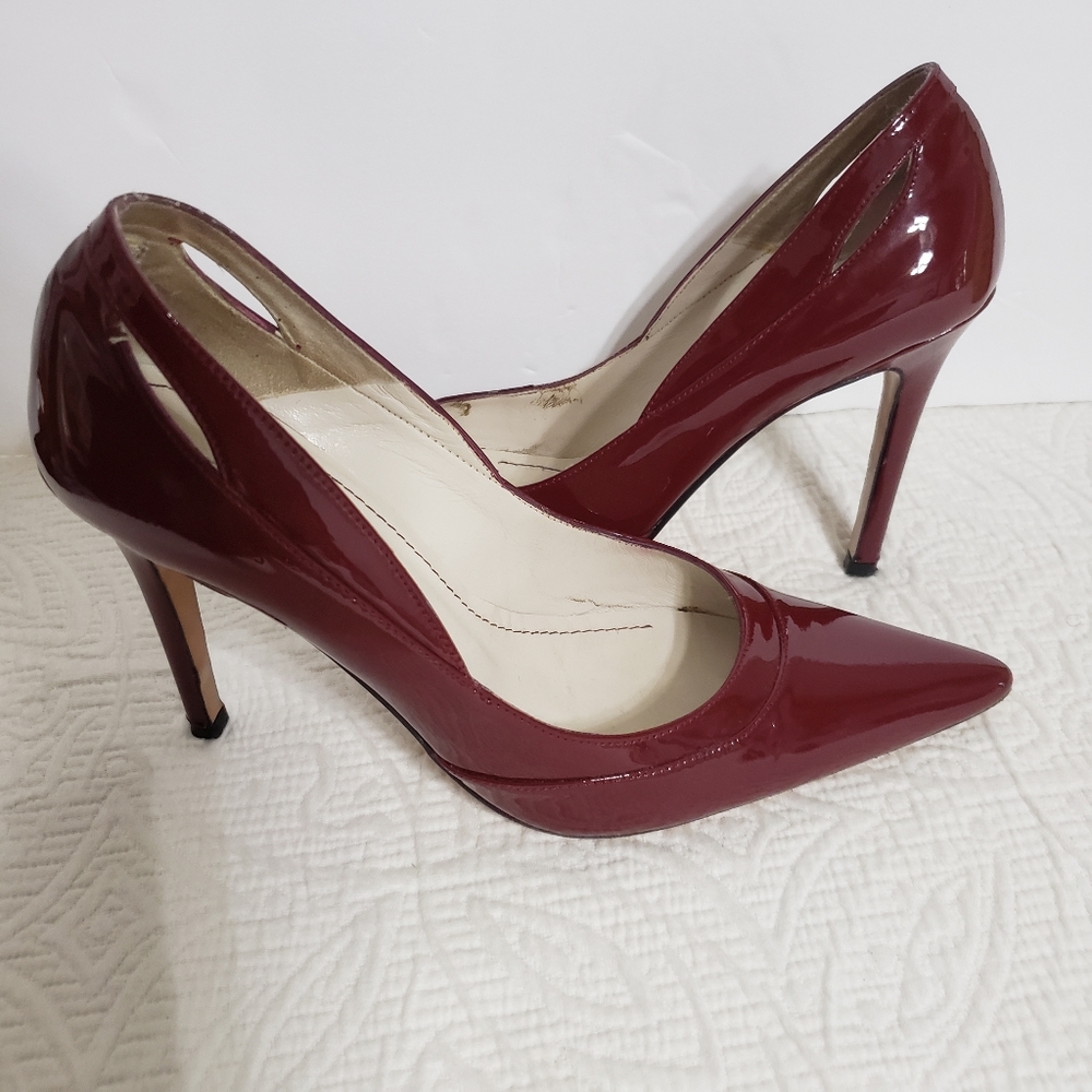 CHARLES DAVID Patent Pumps Heels